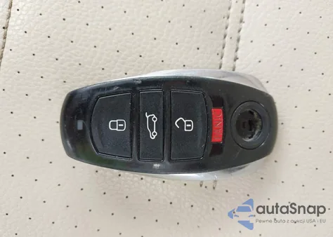 2012 Volkswagen Touareg Vr6 Sport from USA, damaged, VIN WVGEF9BP8CD008584